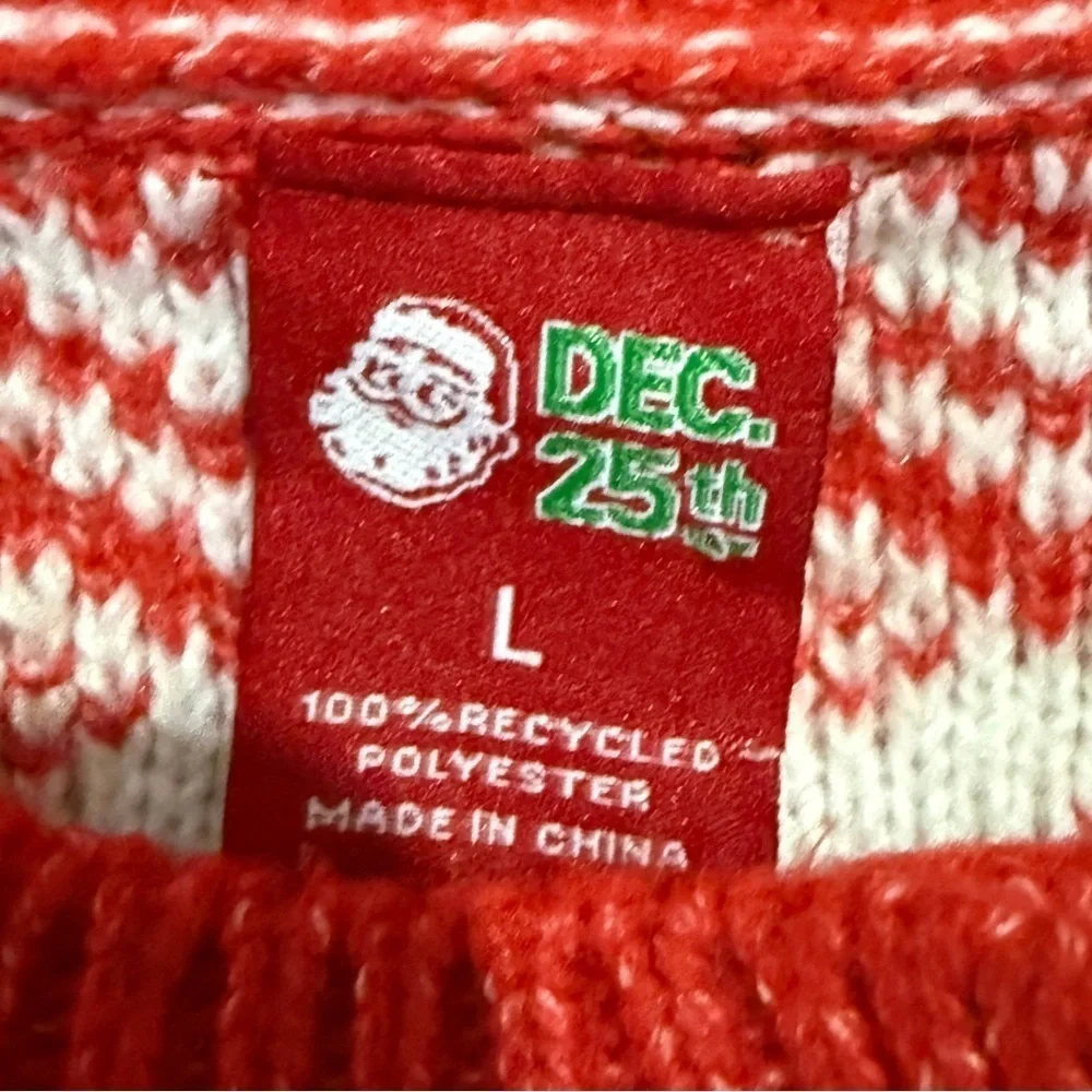 Dec. 25th red/white Christmas holiday cardigan. Sz L. Preowned. Like new.
